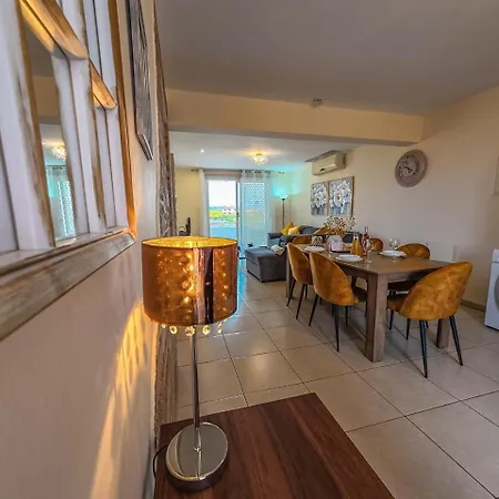 Nissi Pool View Free Wifi