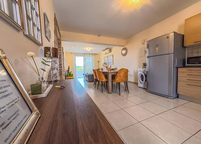 Nissi Pool View Free Wifi Daire Aya Napa