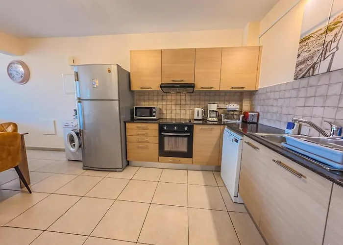 Daire Nissi Pool View Free Wifi