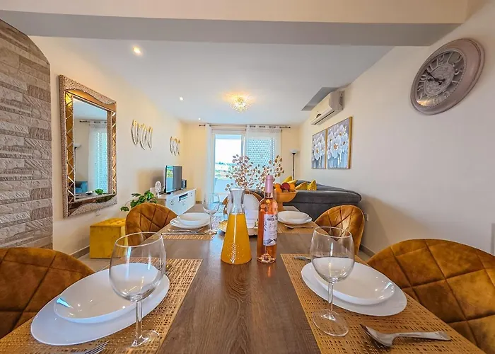 Daire Nissi Pool View Free Wifi *