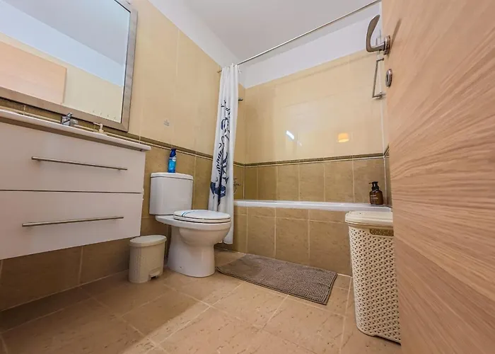 Nissi Pool View Free Wifi Daire *